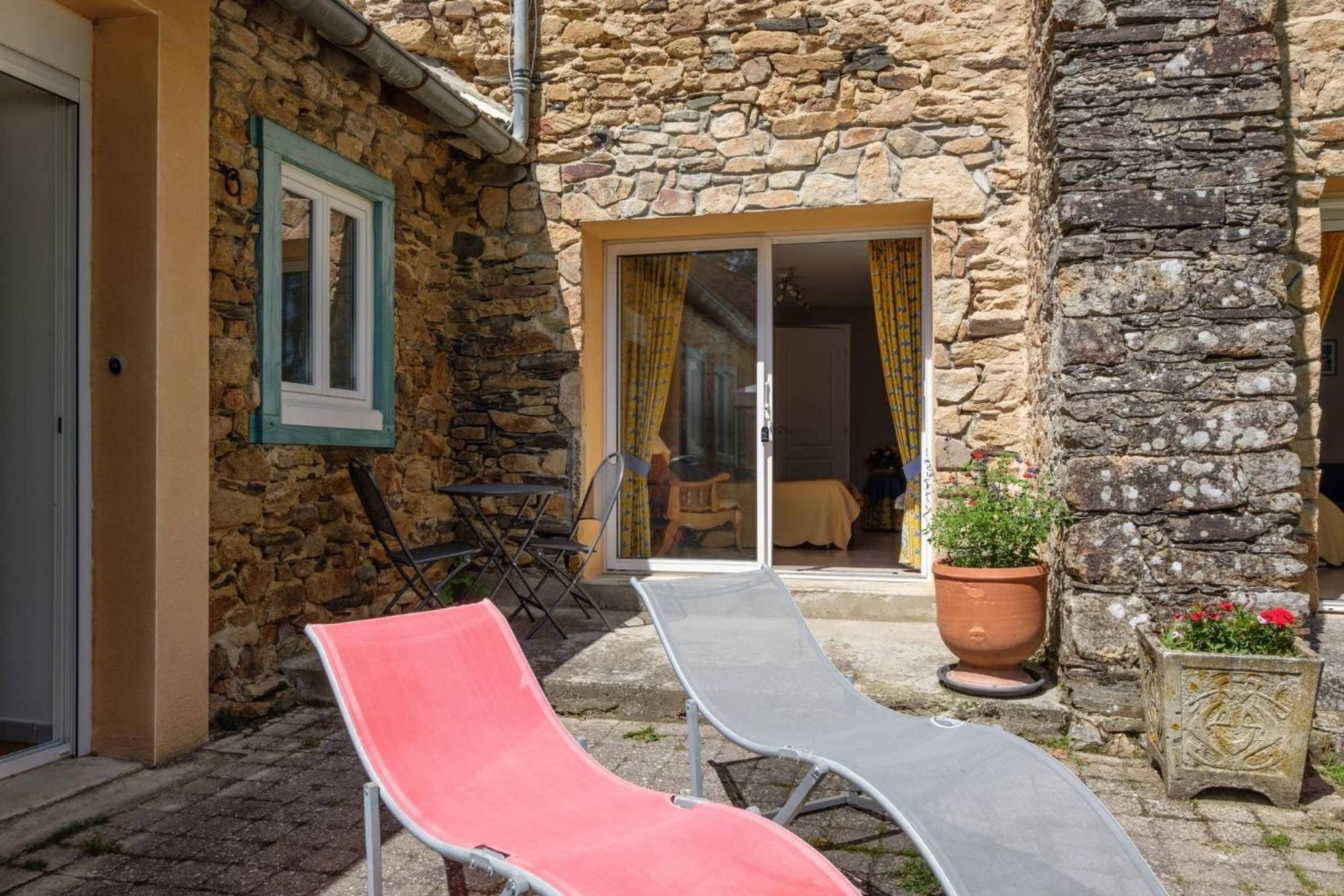 ホテル Domaine De Malouzies Fonties-Cabardès エクステリア 写真