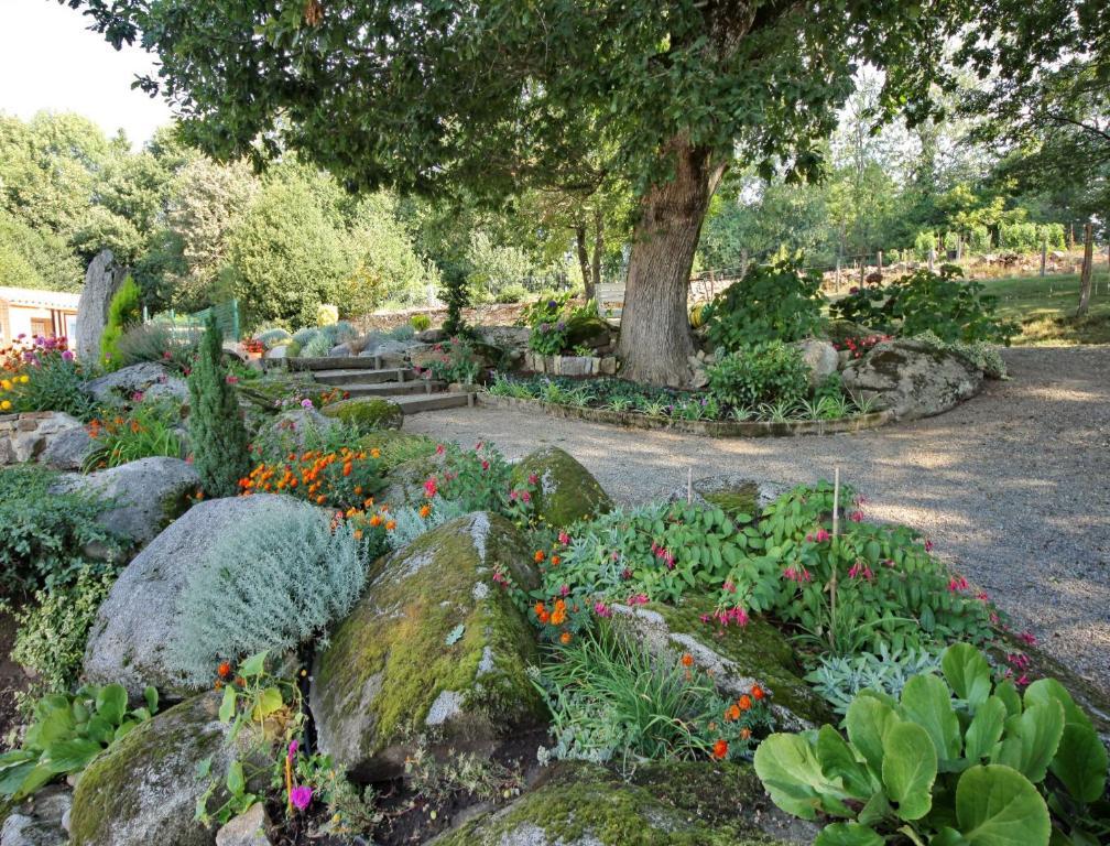 ホテル Domaine De Malouzies Fonties-Cabardès エクステリア 写真