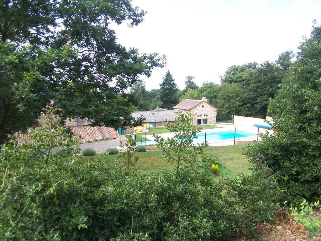 ホテル Domaine De Malouzies Fonties-Cabardès エクステリア 写真